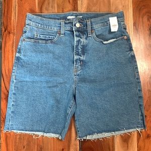 Old Navy. Sky-Hi Short. Cut-off Jean shorts. 7 inch inseam. Size 8.